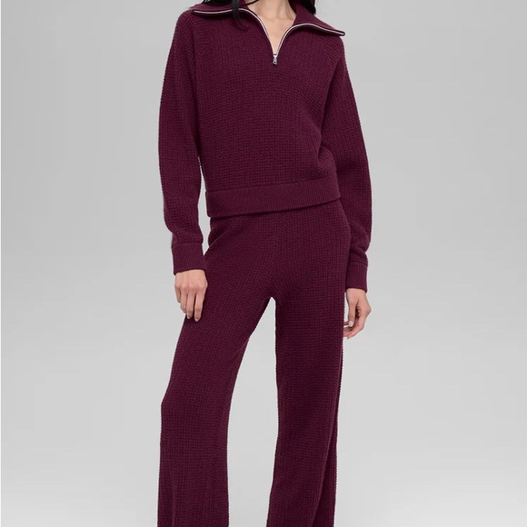 ALO Yoga Cashmere Plush Waffle 1/4 Zip Pullover - Picture 5 of 5